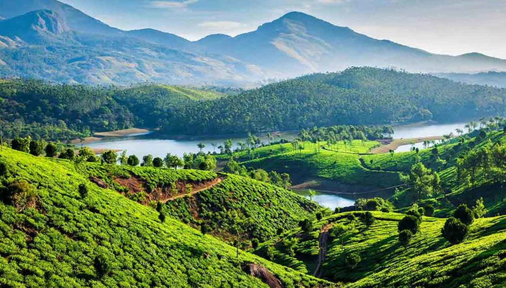 Best Places to Visit in June and July in India 2026 5 Honeymoon Places in India
