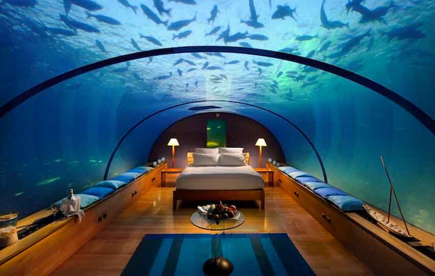 sleeping underwater maldives