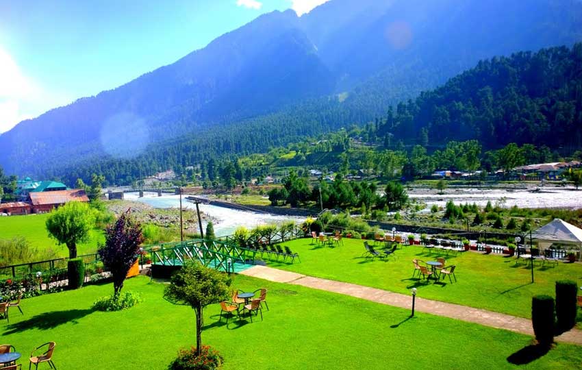 honeymoon in Kashmir