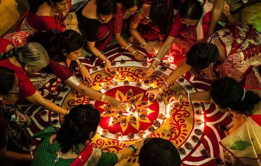 celebrate Diwali in India