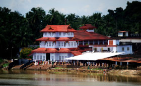 Sree Parassinikadavu Muthappan Temple, Parassinikadavu