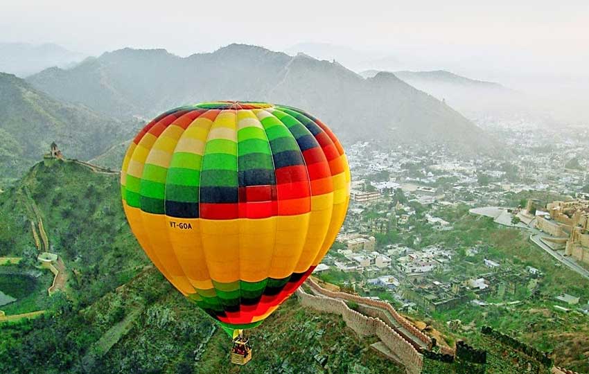 Hot-air ballooning