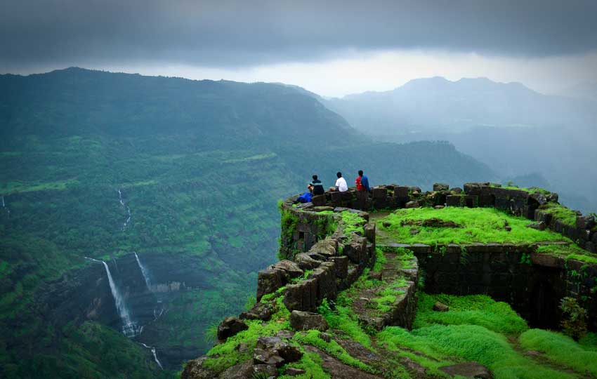 Trekking tours in India
