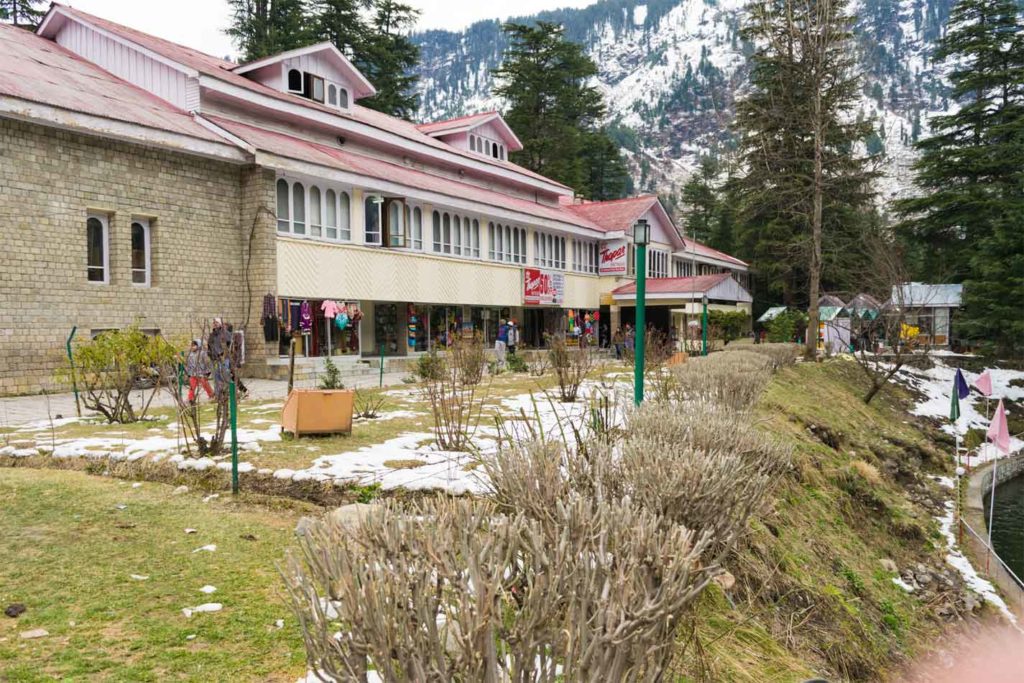 club house manali