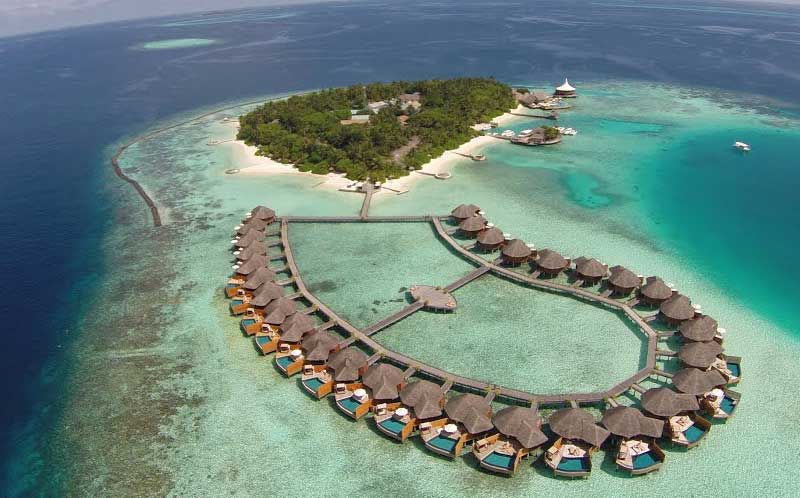 Resort Baros Maldives Island