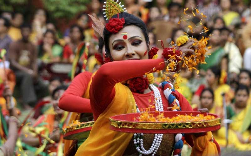 Places to Celebrate Holi In India 
"Shantiniketan Holi"