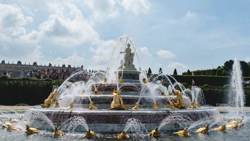 See the Musical Fountains at Versailles
