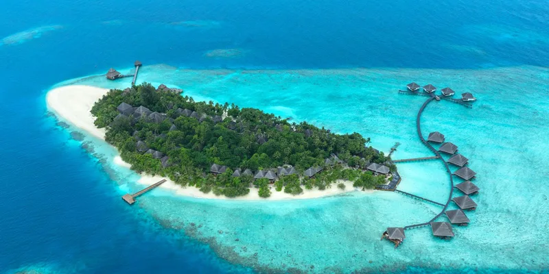 Adaaran Club Rannalhi Maldives