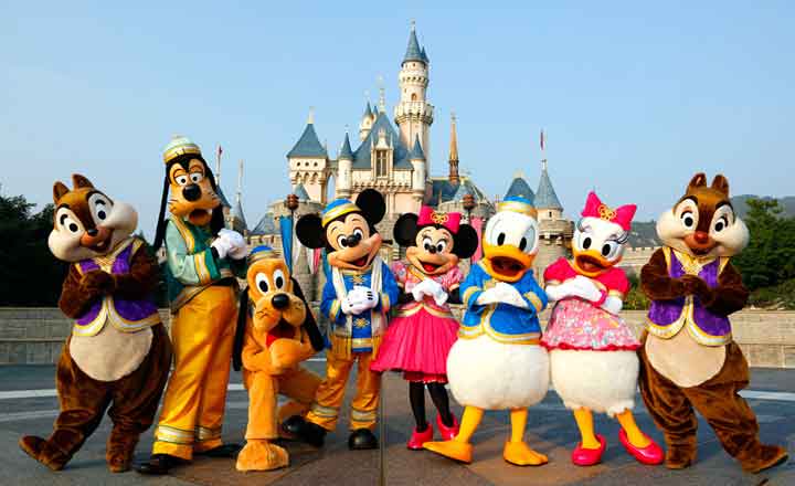 disney land tour