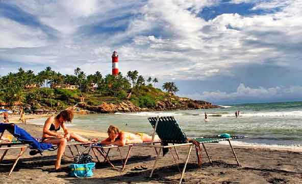 kovalam beach