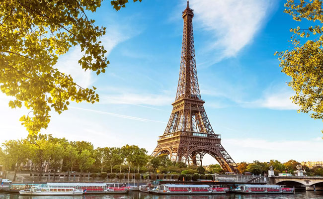 paris Tour Packages