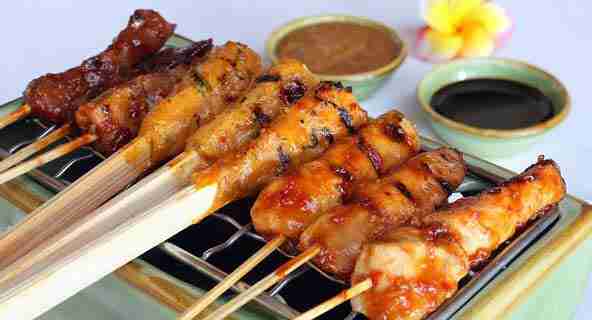 Sate Lembat (Lembat Satay)