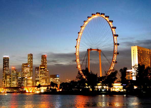 Enjoy a ride on the Singapore Flyer