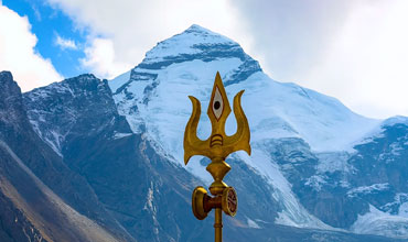 Om Parvat Adi Kailash hills mountain view Uttarakhand